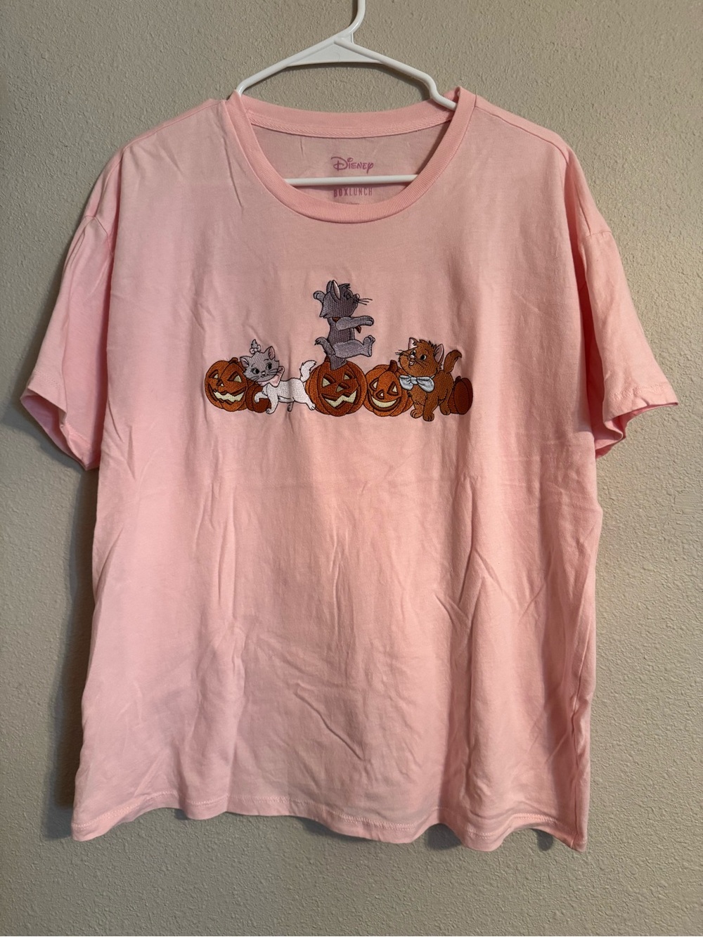 Disney The Aristocats & Jack-o-lantern Embroidered Women’s Tshirt